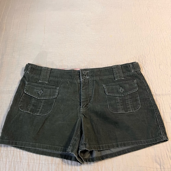 Old Navy corduroy shorts - Picture 6 of 6